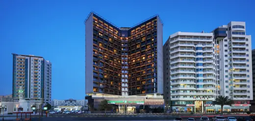 Wyndham Garden Ajman Corniche, Аджман